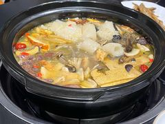 -野菌皇海景野生菌火锅(滨海大道店)