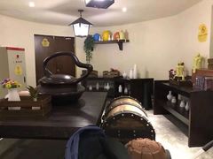 -蓝精灵乐园·世茂精灵之城主题乐园