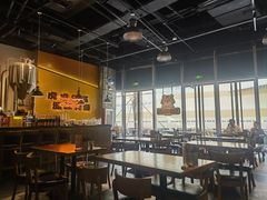 -HUZI虎滋精酿餐吧(京西大悦城店)