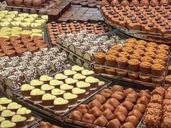 -Laderach 莱德拉(上海环贸iapm店)