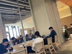 -星巴克臻选(武汉经开永旺梦乐城店)