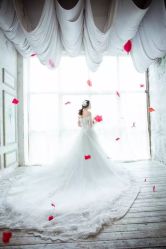 -太郎花子婚纱摄影艺术中心