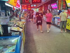 -大学城夜市