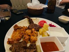 -Efes Turkish & Mediterranean Cuisine 艾菲斯餐厅(陆家嘴店)