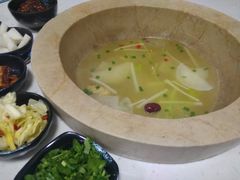 -七采菌园·石锅鱼野生菌火锅(环城北路店)