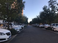 -龙湖时代天街-地下停车场