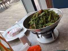 -月枫江南小馆(绿地缤纷广场店)