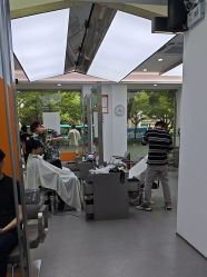 -首脑美发沙龙