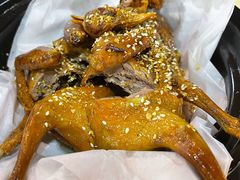 盐焗鸽皇-一煲鸽