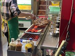 -老黄记手撕烤兔(玉林街店)