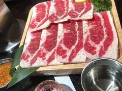 -韩烧牛中牛·甄选黑牛烤肉(黑金店)