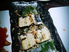 -HIHE Bistro·Oyster Bar(华熙live店)