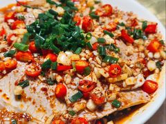 蒜泥白肉-老李重庆碳烤活鱼