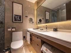 -格林东方酒店(独墅湖尹山湖郭苑路地铁站店)