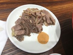 -牛吃草牛肉面(翠柏路店)
