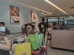 -康师傅私房牛肉面(申虹店)
