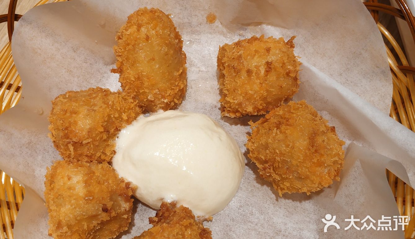 如图 豆芽是刚刚叫服务员换新的