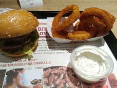 -The Habit Burger Grill 哈比特汉堡(爱琴海店)
