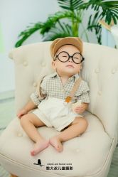 -憨大叔摄影馆80店连锁(诸暨店)