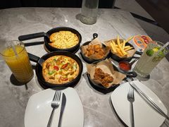 -必胜客(东大桥店)