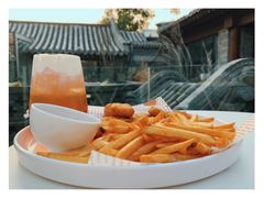 糖房落日奶盖茶-糖房咖啡(南锣鼓巷店)