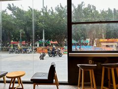 -星巴克(深圳港隆城分店)
