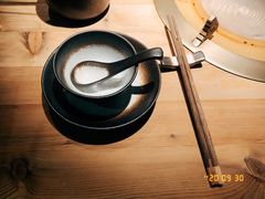 -湊湊火锅·茶憩(杭州湖滨银泰in77店)