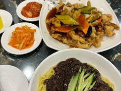 -桃园中华料理炸酱面(燕儿岛路店)