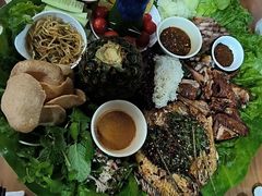 -沐毫傣泐云南菜孔雀宴•手抓饭傣味烧烤(曼听公园店)