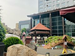 -裕龙汤泉