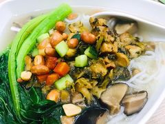 -佰搭果·广式茶餐厅(西华路店)