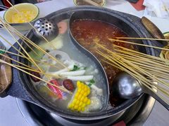 -俭让佬妈现卤串串(温江总店)