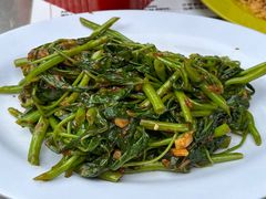 -明记烧鱼美味店