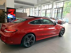 -上海星瀚奔驰4S店(红柳路店)