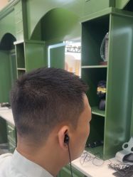 -可大男士理发馆