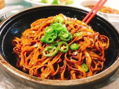 -巴国布衣(新豪天地店)