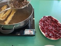 -乌记鲜活牛肉城(金砂东路店)