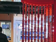 -德兴show鲜·蒸汽海鲜火锅餐厅(格创悦里店)