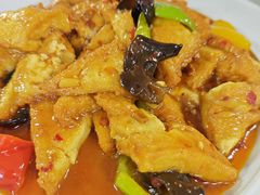 -天天向上素食餐厅(五台山店)