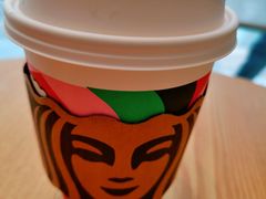 -星巴克(北京枫尚奥莱店)