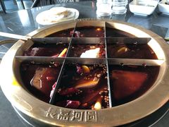 -长嘉·河图火锅(长嘉汇江景旗舰店)