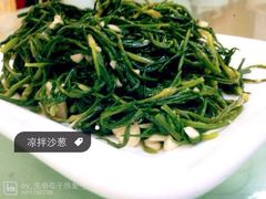 许家驴肉黄面-老许家正宗驴肉黄面胡羊焖饼·烧烤(名吃广场店)