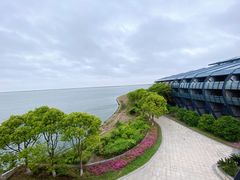 -上海滴水湖皇冠假日酒店