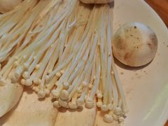 菌菇拼盘-弘益铭家九炙社韩国烤肉料理(尚美店)