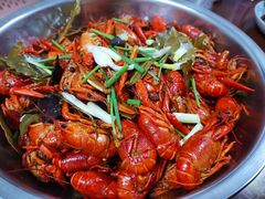 手抓小龙虾-白沙菜市场