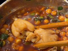 -鸿顺老铁锅美蛙鱼府(解放碑店)