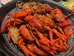 -肥肥虾庄·金牌油焖大虾(杨园滨江时代walk店)