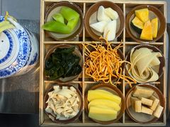 -芈重山老火锅(广州首店)