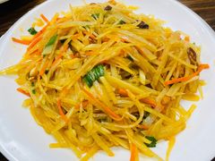 酸辣土豆丝-亚忠小吃店(曾厝垵店)