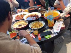 -川流不息·地道川菜·小龙虾(松东路店)